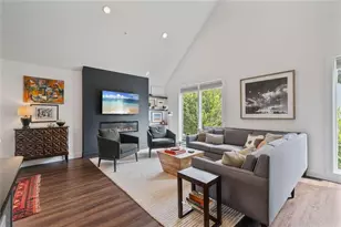 122 Pearl St, Woodstock, GA 30188 - Photo 14