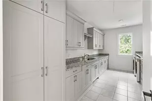 4715 Lake Forrest Dr, Atlanta, GA 30342 - Photo 56