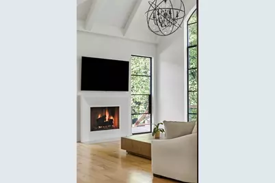 4715 Lake Forrest Drive, Atlanta, GA 30342 - Photo 22