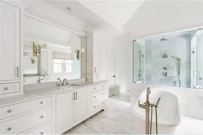 4715 Lake Forrest Drive, Atlanta, GA 30342 - Photo 54