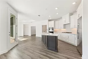 5235 Maggie Mae Ln, Cumming, GA 30028 - Photo 4