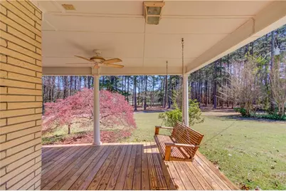 692 W Union Grove Circle, Auburn, GA 30011 - Photo 8