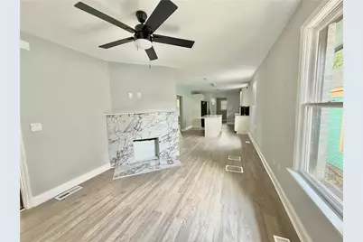 554 Lawton Street SW, Atlanta, GA 30310 - Photo 2