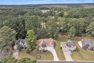 274 Sawgrass Way, Fayetteville, GA 30215 - Photo 2