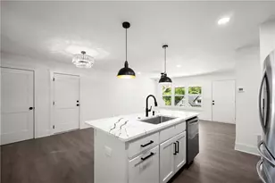 5871 Dolvin Ln, Buford, GA 30518 - Photo 18