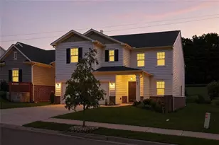 290 Hyde Pk, Winder, GA 30680 - Photo 2