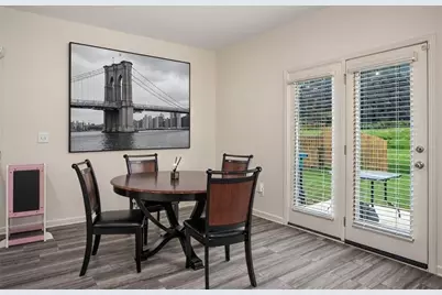 290 Hyde Park, Winder, GA 30680 - Photo 8