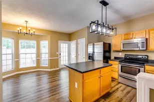 6436 Parkway Trace, Lithonia, GA 30058 - Photo 6