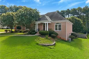 2920 Chardonnay Ln, Cumming, GA 30041 - Photo 2