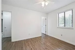 5320 Kelleys Creek Dr, Stone Mountain, GA 30088 - Photo 18