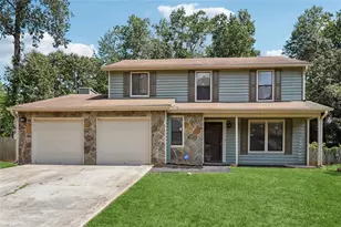 5320 Kelleys Creek Dr, Stone Mountain, GA 30088 - Photo 1