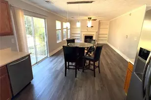 1581 Water Lily Way, Lawrenceville, GA 30045 - Photo 8