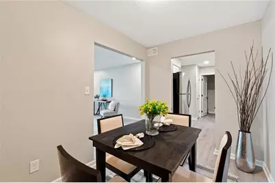 1701 Hawthorne Avenue, Atlanta, GA 30337 - Photo 8