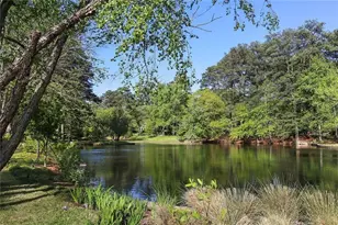 2575 Peachtree Rd NE, Atlanta, GA 30305 - Photo 2