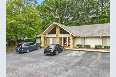 11285 Elkins Road #B3, Roswell, GA 30076 - Photo 8