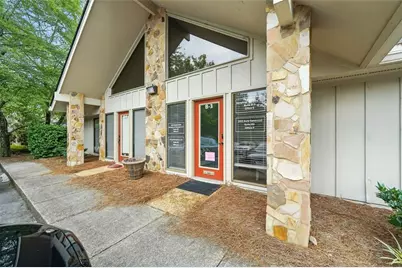 11285 Elkins Road #B3, Roswell, GA 30076 - Photo 12