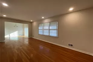 2297 Hylaea Rd, Tucker, GA 30084 - Photo 4