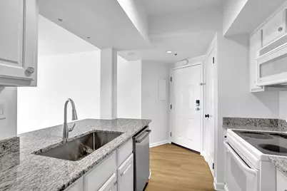 1 Biscayne Drive NW #304, Atlanta, GA 30309 - Photo 2