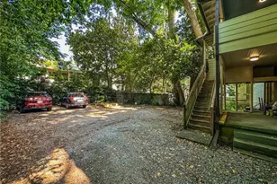 858 Charles Allen Dr NE, Atlanta, GA 30308 - Photo 12