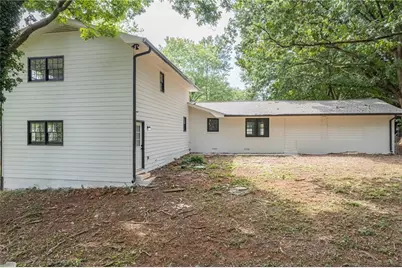 1586 Kings Road, Marietta, GA 30062 - Photo 6