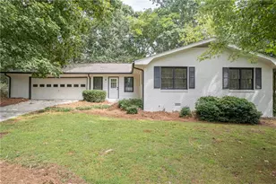 1586 Kings Rd, Marietta, GA 30062 - Photo 2