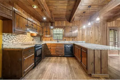 18 Swan Circle SE, White, GA 30184 - Photo 8