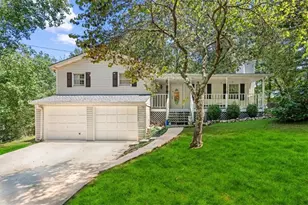 4028 N Quail Dr N, Douglasville, GA 30135 - Photo 1