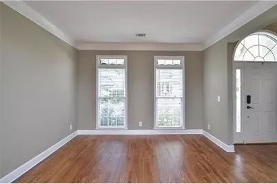 905 Lancaster Way, Atlanta, GA 30328 - Photo 6