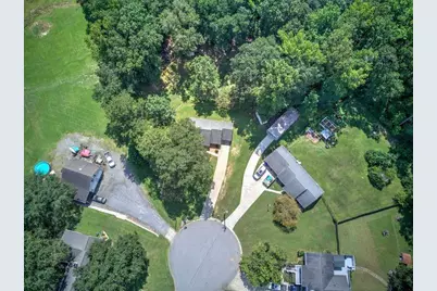 589 Linda Lane, Powder Springs, GA 30127 - Photo 8