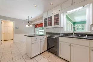 2595 Landeau Cir, Tucker, GA 30084 - Photo 12