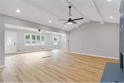 237 Sandra Drive NW, Lilburn, GA 30047 - Photo 8