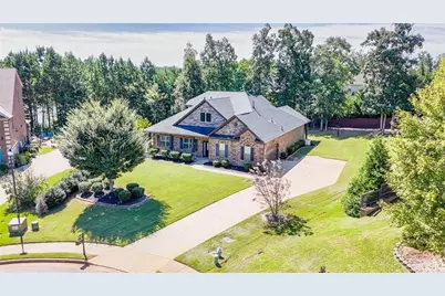 2200 Golden Eagle Drive, Locust Grove, GA 30248 - Photo 2