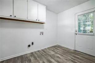 2691 Sterling Acres Dr, Tucker, GA 30084 - Photo 8