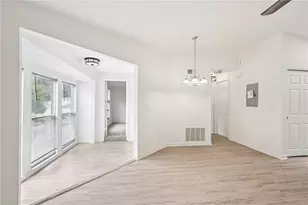 4263 Parkview Ct, Stone Mountain, GA 30083 - Photo 16