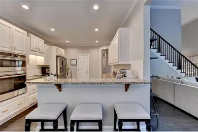 5349 Davenport Manor, Cumming, GA 30041 - Photo 8