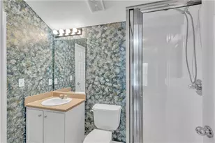 1343 Orchard Park Dr, Stone Mountain, GA 30083 - Photo 6