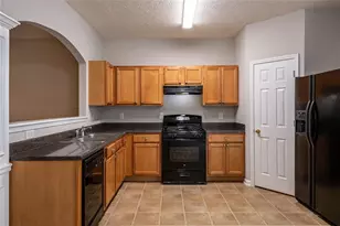 2259 Hawks Bluff Trail, Lawrenceville, GA 30044 - Photo 2