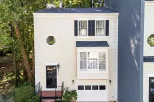 6 Sycamore Station, Decatur, GA 30030 - Photo 1