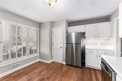 6 Sycamore Station, Decatur, GA 30030 - Photo 10