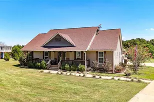 22 Ravenfield Rd, Taylorsville, GA 30178 - Photo 2