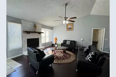 17 Hartley Woods Drive NE, Kennesaw, GA 30144 - Photo 2