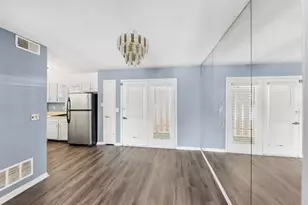 1016 Old Holcomb Bridge Rd, Roswell, GA 30076 - Photo 2