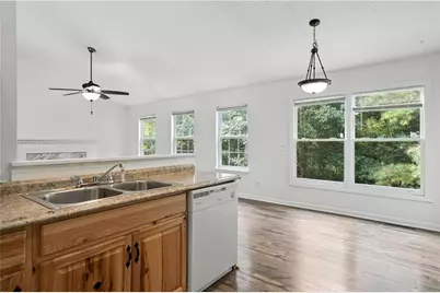 452 Crested View Drive, Loganville, GA 30052 - Photo 12