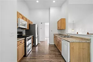 452 Crested View Dr, Loganville, GA 30052 - Photo 10