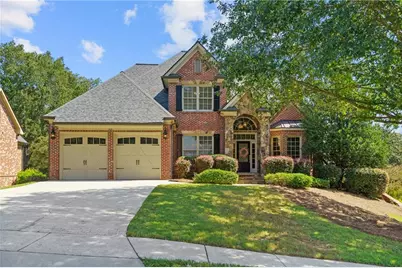 306 Vinings Walk, Gainesville, GA 30501 - Photo 1