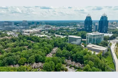 44 Dunwoody Springs Drive, Atlanta, GA 30328 - Photo 30