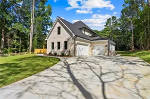 105 Beech Creek Cir, Winder, GA 30680 - Photo 8