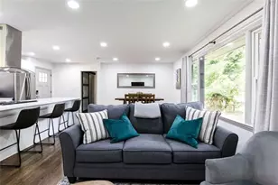 1300 Wichita Dr SW, Atlanta, GA 30311 - Photo 4