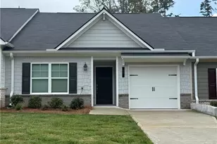 57 Silver Leaf Ln, Dawsonville, GA 30534 - Photo 1