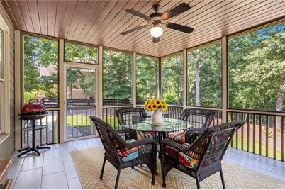 128 Brookfield Court SE, White, GA 30184 - Photo 22